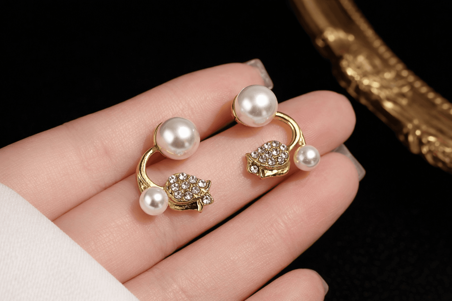 Pearl and Crystal Leaf Ear Cuff Earrings