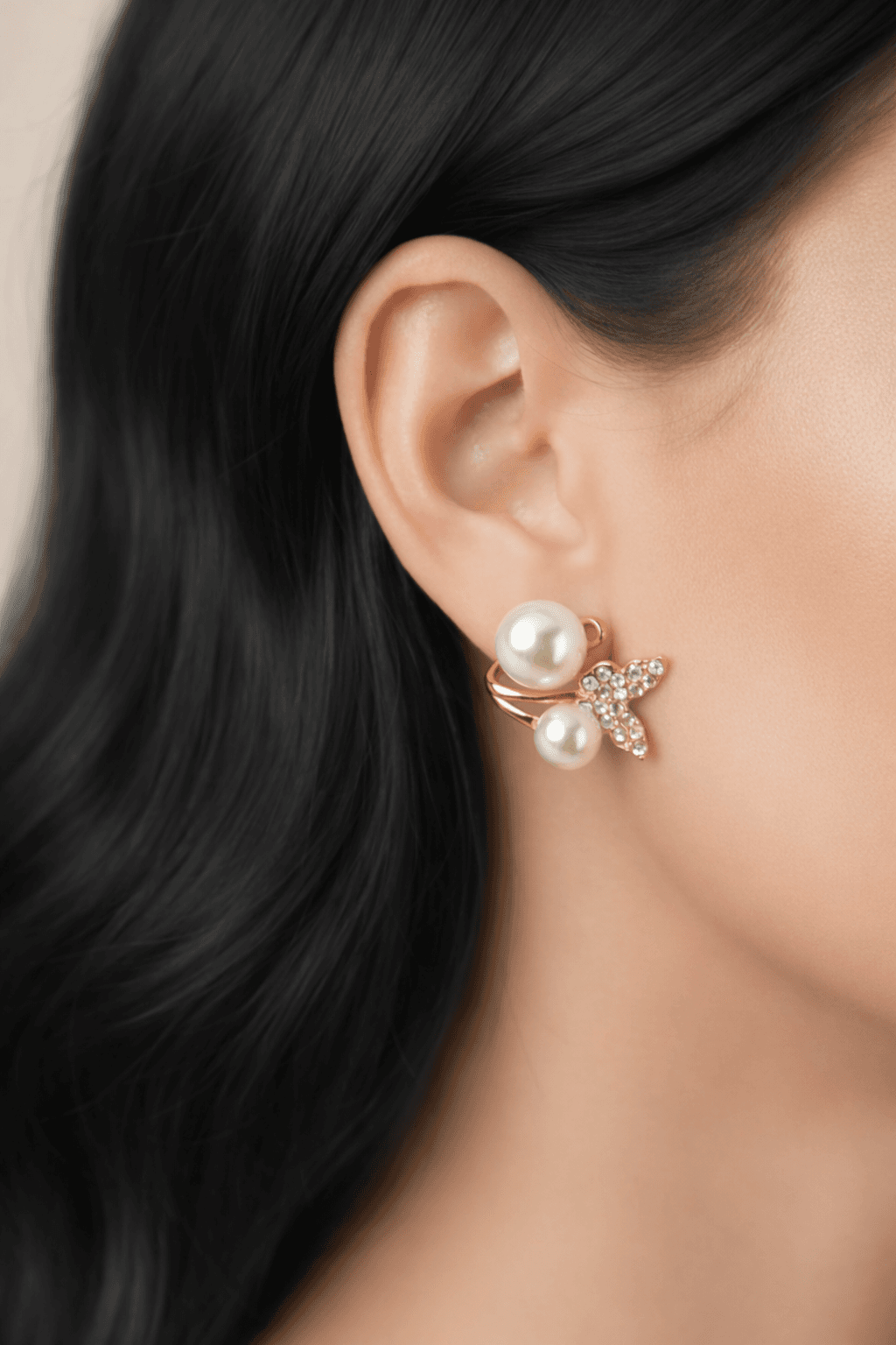 Gold Toned pearl and crystal stud earrings