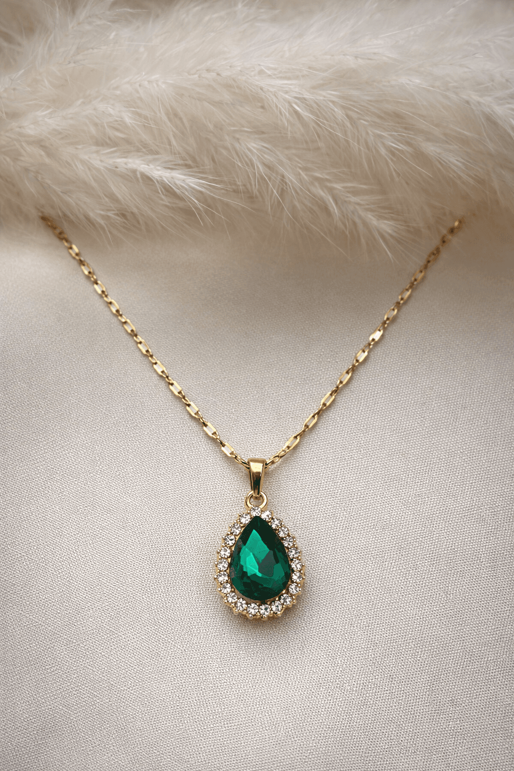 Emerald Pendant Necklace
